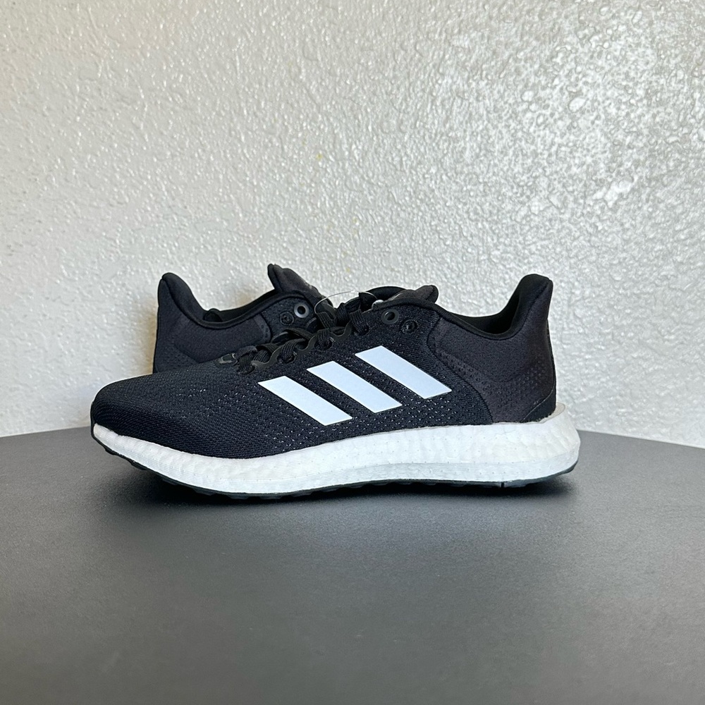 adidas PureBoost 21 Black White Running Shoes GW4832 Mens Size 4.5 & 5